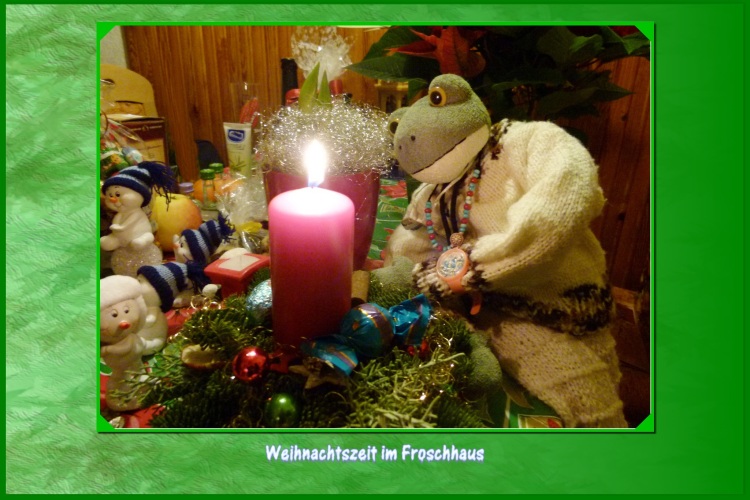 Kurti: " Die Kerze noch anzünden, jetzt sind die Vorbereitungen abgeschlossen.Wir sind gespannt, ob der Weihnachtsmann unsere Wünsche erfüllen wird."        